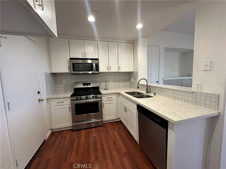 1416 Boone Way — Photo 2