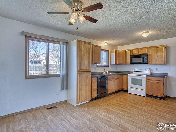 3rd image of 3401 White Ash Ct