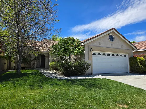 1620 Westmont Ln Photo 1