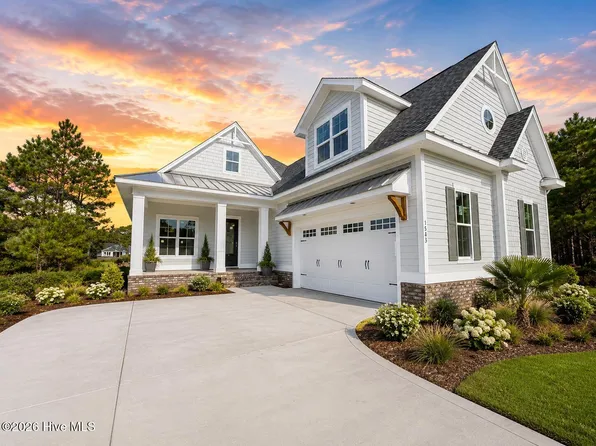 1543 St Vincent Drive SW, Shallotte, NC 28470