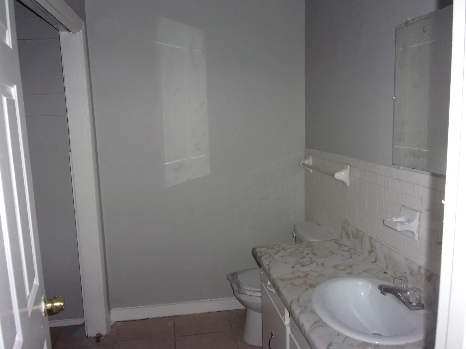5546 Apple Blossom — Photo 2
