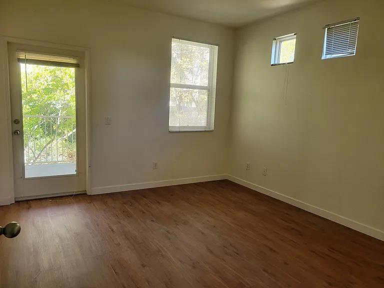 44734 Adam Ln — Photo 11
