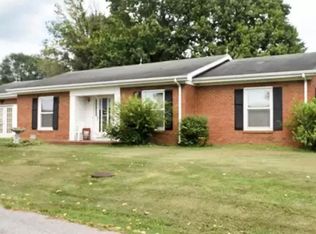 82 Cardinal Ln, Flemingsburg, KY 41041