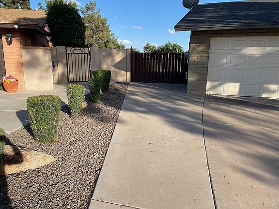 3rd image of 3809 W Juniper Ave
