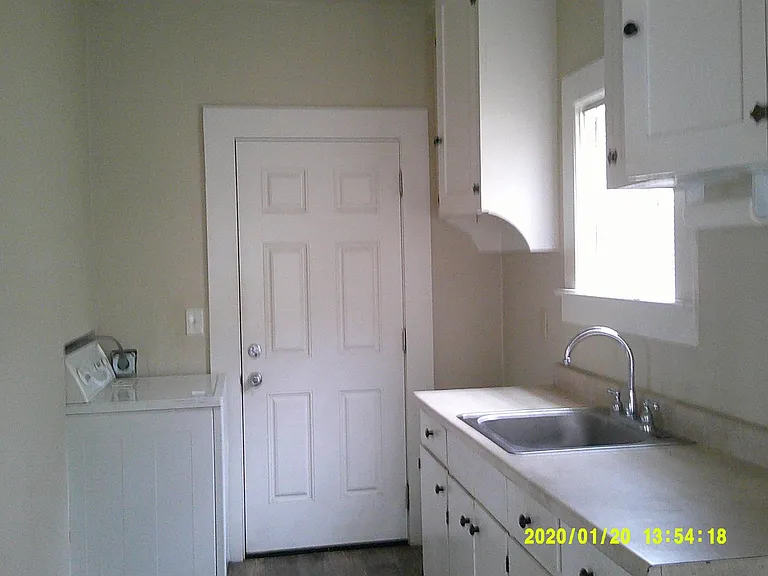 104 Walnut Ave — Photo 16