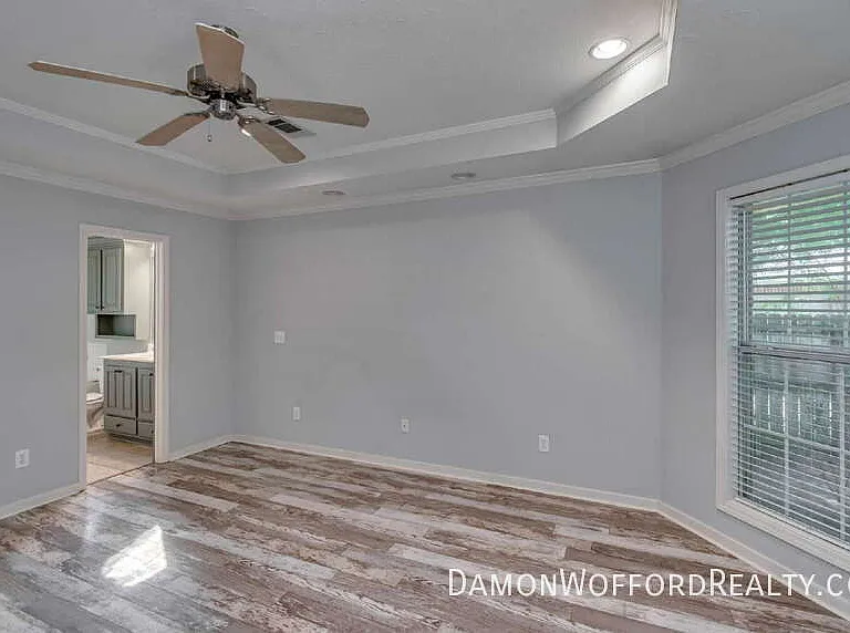 124 Raintree Rd — Photo 38