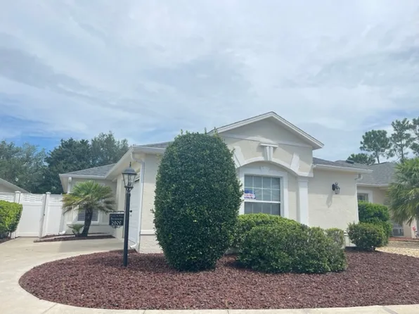 2909 Meadow Lawn Ln, The Villages, FL 32162