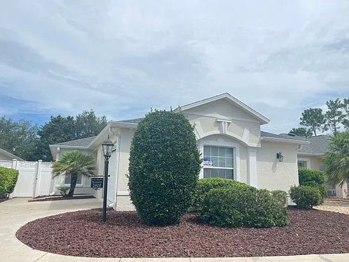 2909 Meadow Lawn Ln Photo 1