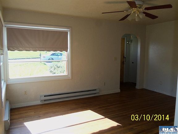 3rd image of 1131 W 10th St