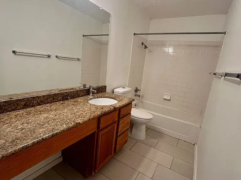 7734 Oakhill Park Dr — Photo 28