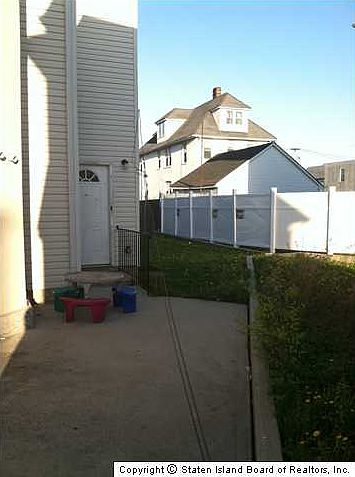 2nd image of 137 South Ave