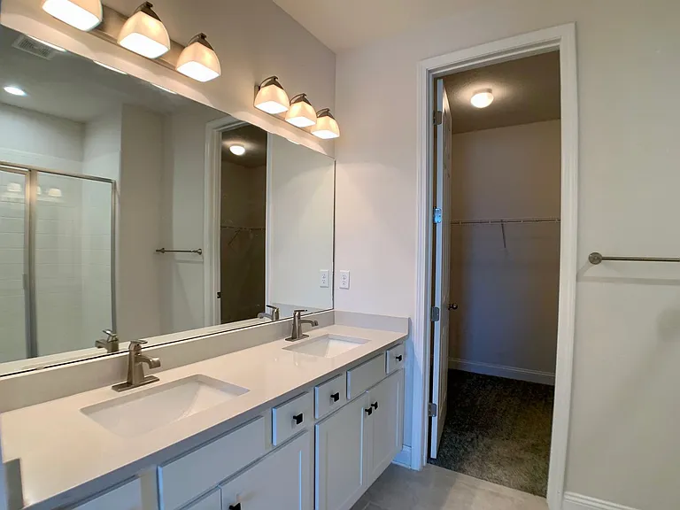 1499 Tropical Pine Cv — Photo 25