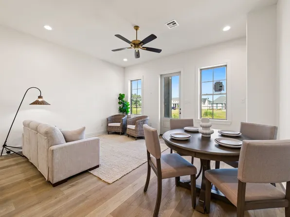 315 Sandstone Ave #206, Scott, LA 70583