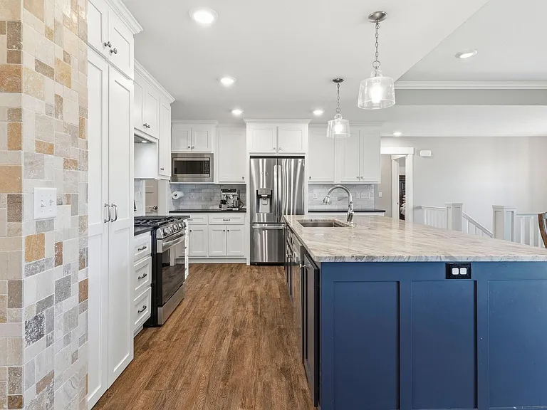 8849 Moonbug Ln — Photo 12