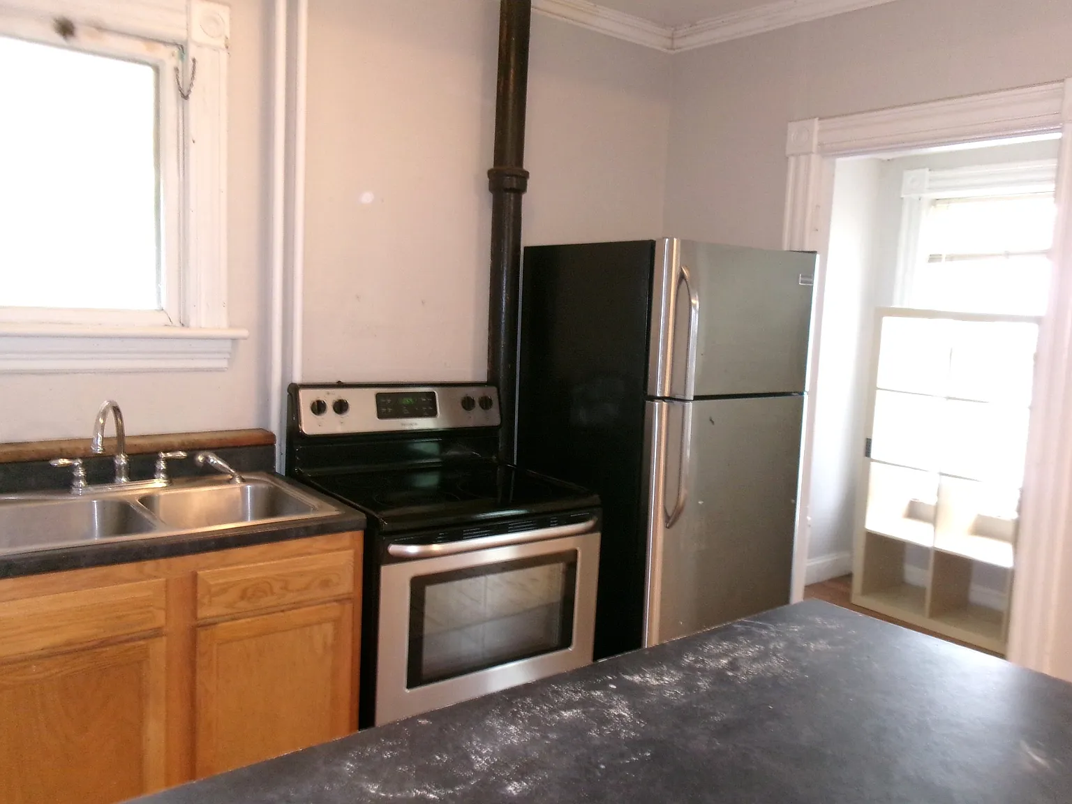 88 Buell St - 2 — Photo 4
