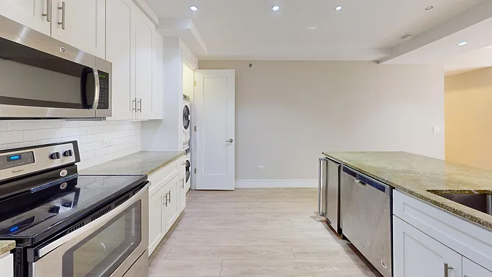 Rented by Bond New York | media 5