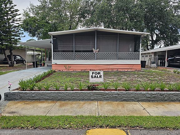 4th image of 114 Palm Dr
