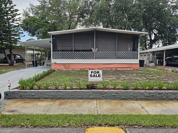 114 Palm Dr