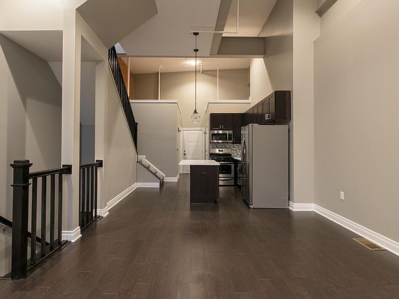 5th image of 31 Barker St #306