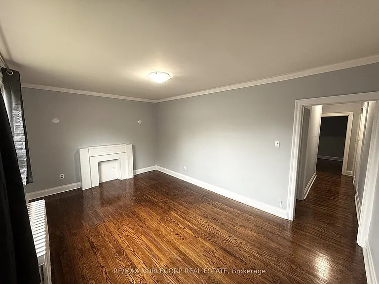 1377 Bayview Ave #1 — Photo 10