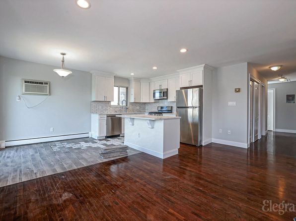 384 Warburton Ave APT 1B