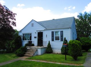 5300 Lewellen Ave, Baltimore, MD 21207