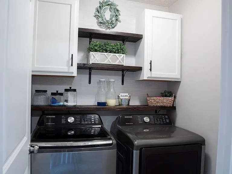 1246 Brickyard Dr — Photo 24