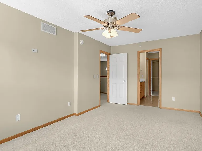 2441 121st Cir NE #C — Photo 15