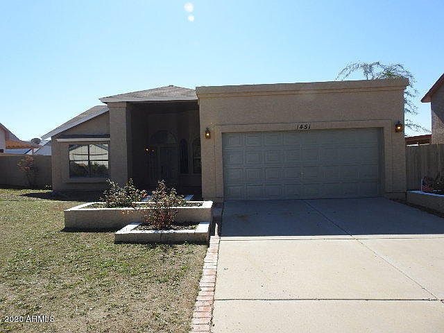 1st image of 1451 E Sequoia Dr