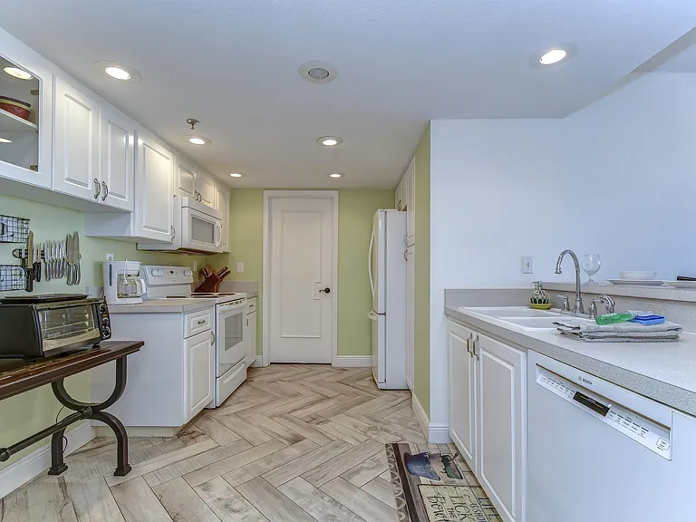 6322 Palma Del Mar Blvd S #505 — Photo 7