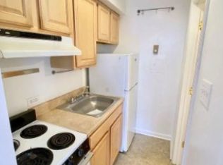 1215 Pine St #1208-B, Philadelphia, PA 19107