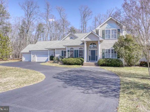 15 Phillip Ct, Dover, DE 19904