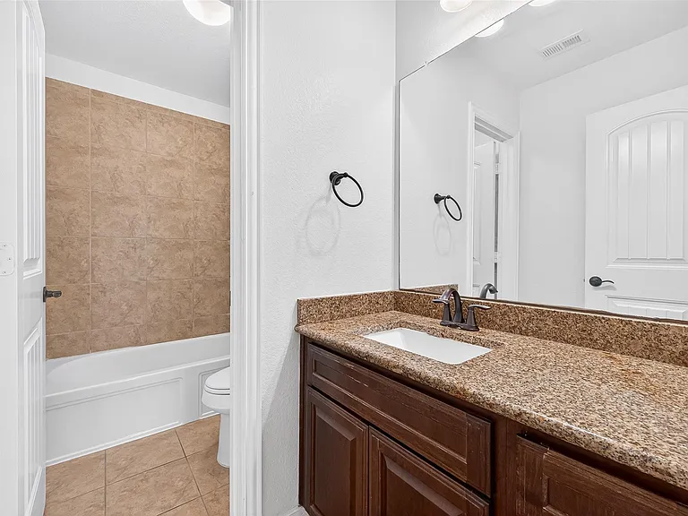 7035 Belle Meadow Ln — Photo 44