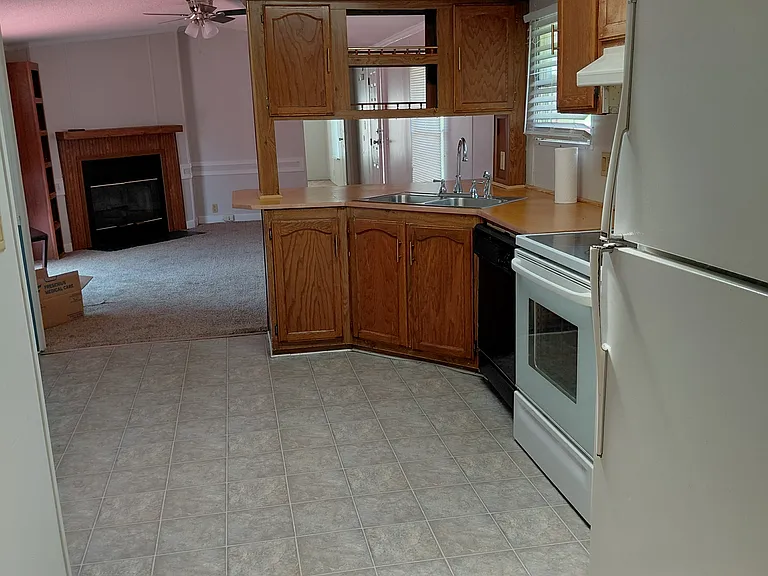 114 Goddard Rd #2 — Photo 8