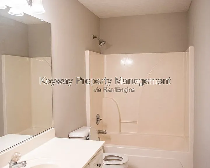 242 Stonington Dr — Photo 19