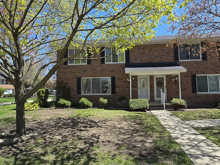 42206 Toddmark Ln — Photo 20