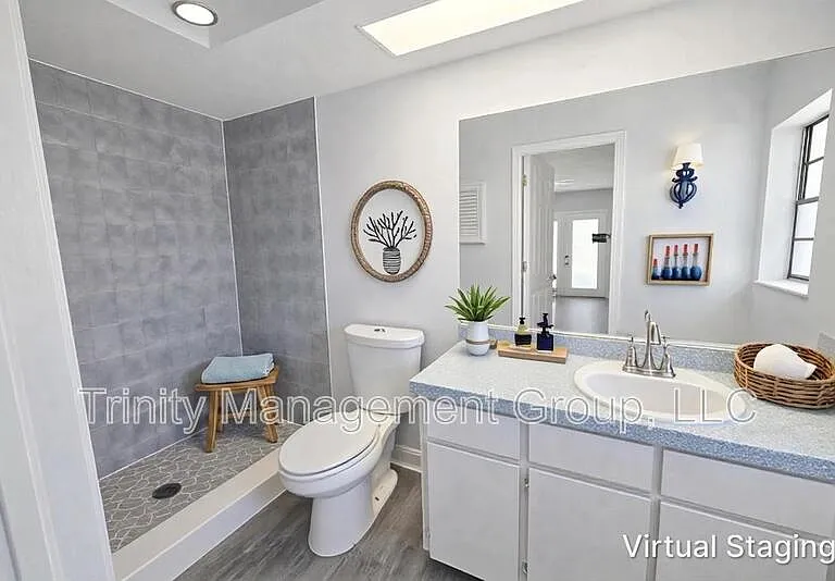 10449 Mayflower Rd — Photo 8
