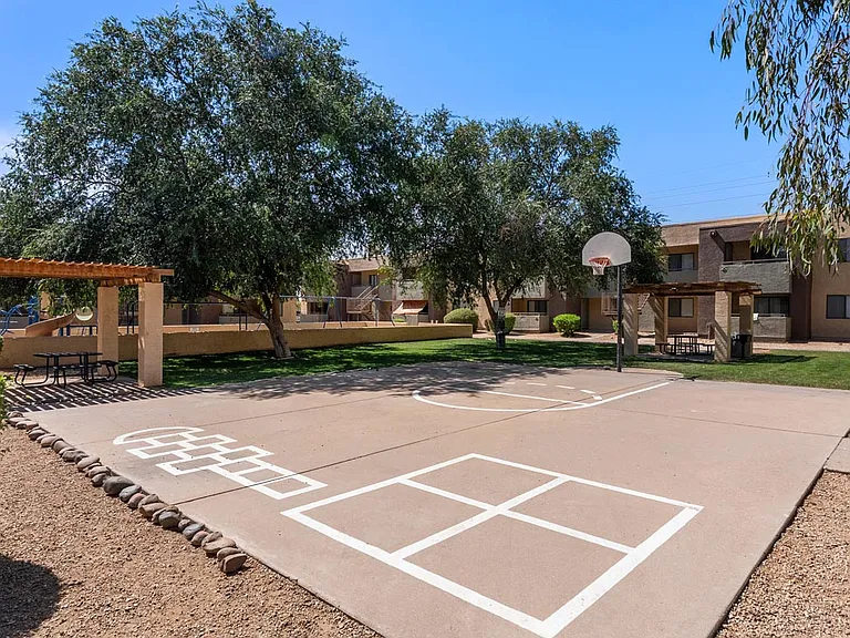 Union Hills Estates — Photo 11