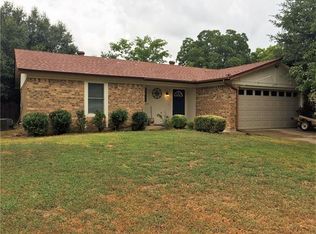 6417 Little Ranch Rd, North Richland Hills, TX 76182