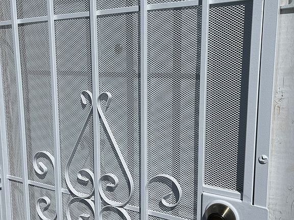 4th image of 2107 Avenue L #D