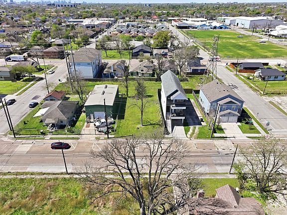 4th image of 3011 Elysian St