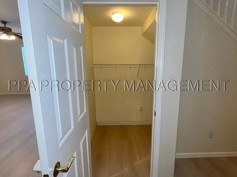 132 Shea Ct — Photo 5