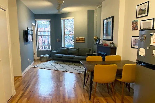 Rented by Corcoran | media 12