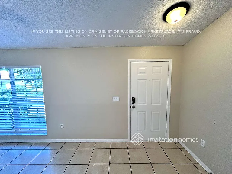 2938 Hickory Ridge Dr — Photo 3