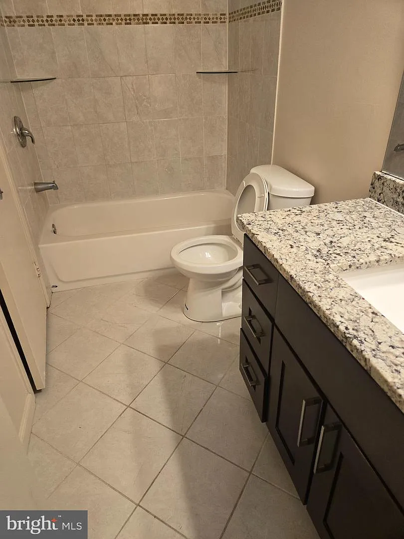 1 bed, 630 sqft, $1,950 — Photo 4
