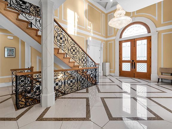 4th image of 8233 Government Rd