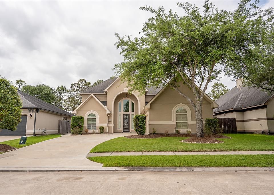 1st image of 1568 Garden Lakes Dr