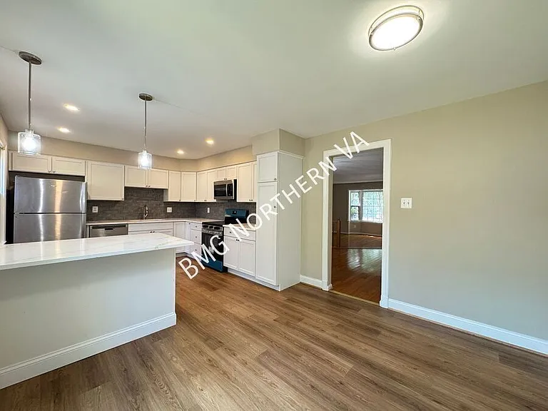 9606 Scotch Haven Dr — Photo 8