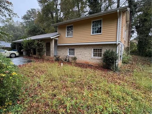 383 Ben Ave SW, Lilburn, GA 30047