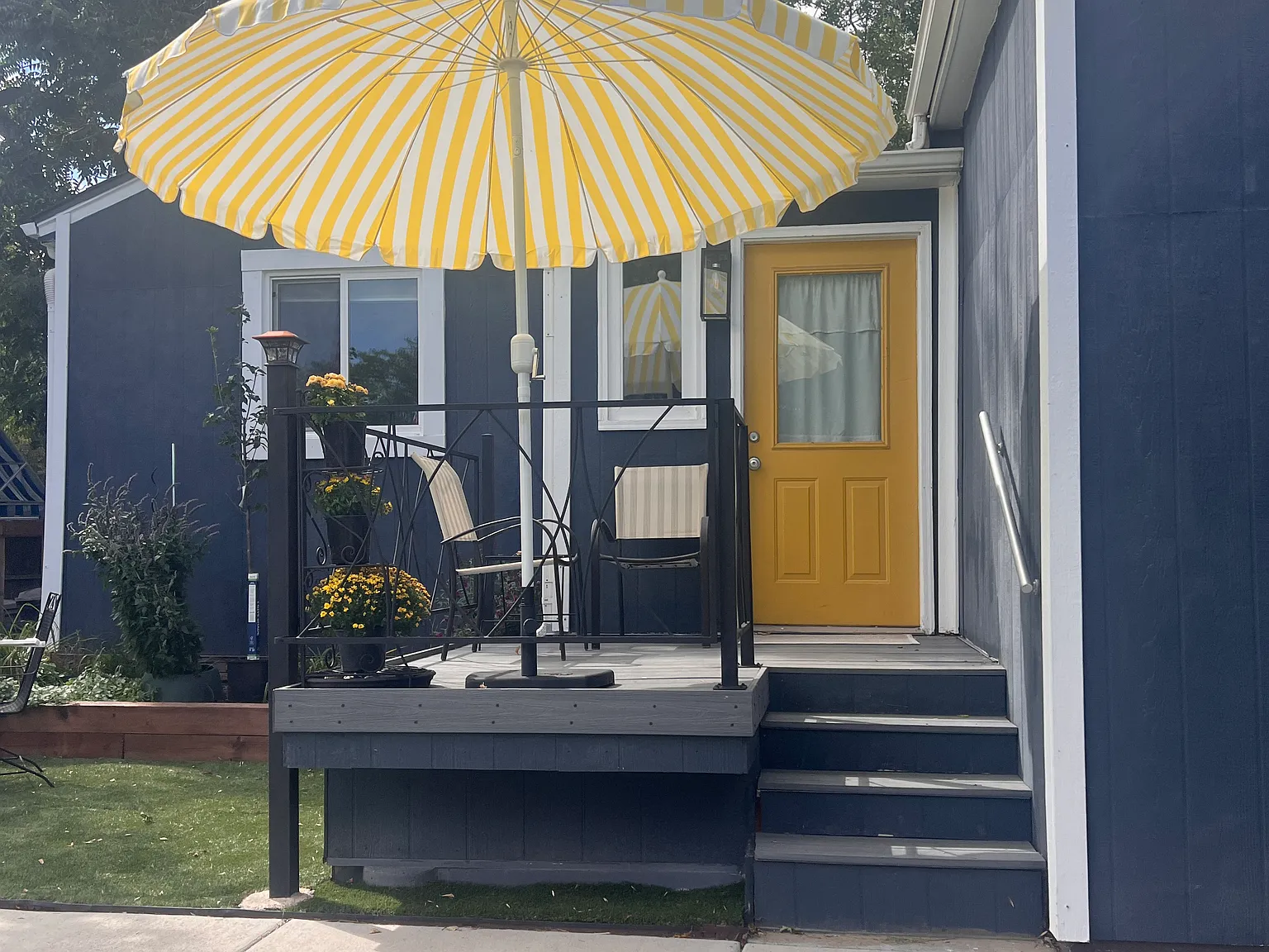 Garrison St, Lakewood — Photo 1